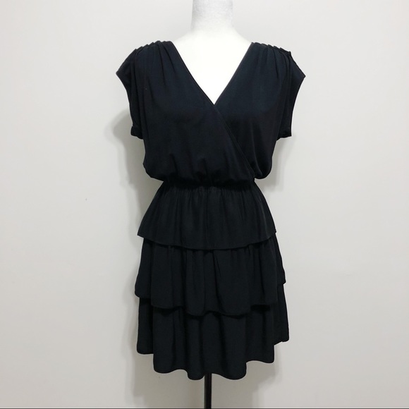 Cynthia Steffe Dresses & Skirts - Cynthia Steffe Tiered Ruffle Dress 1-0012